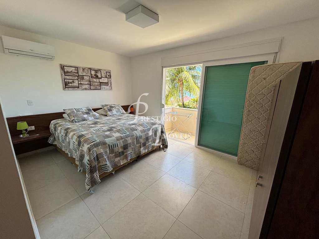 Casa de Condomínio em Ipojuca, no bairro Serrambi
