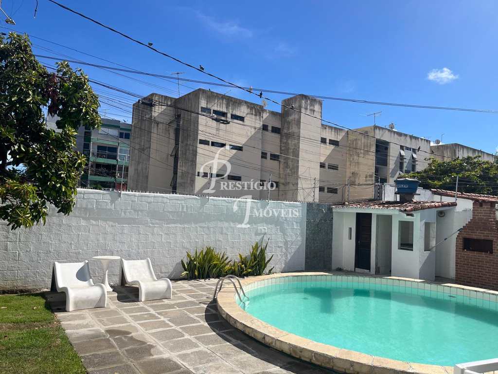 Casa em Jaboatão dos Guararapes, no bairro Piedade