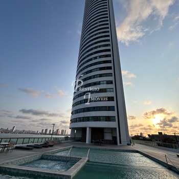 Apartamento em Recife, bairro Santo Antônio