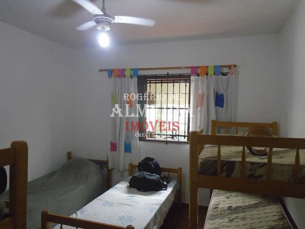 Casa em Itanhaém, no bairro Jardim Luíza Mar Mirim