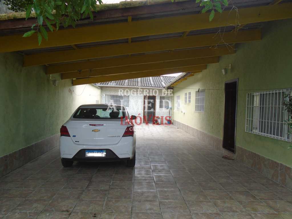 Casa em Itanhaém, no bairro Jd Jamaica
