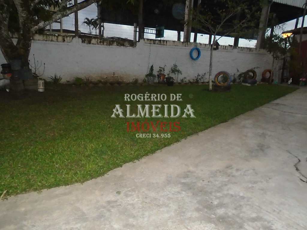 Casa em Itanhaém, no bairro Balneário Gaivotas