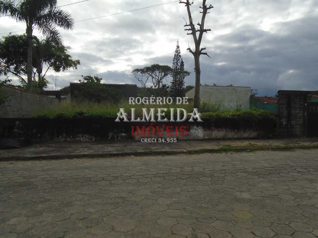 Terreno em Itanhaém, no bairro Balnerio Gaivota