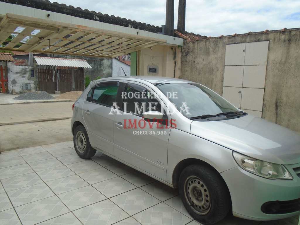 Casa em Itanhaém, no bairro Jardim Luíza Mar