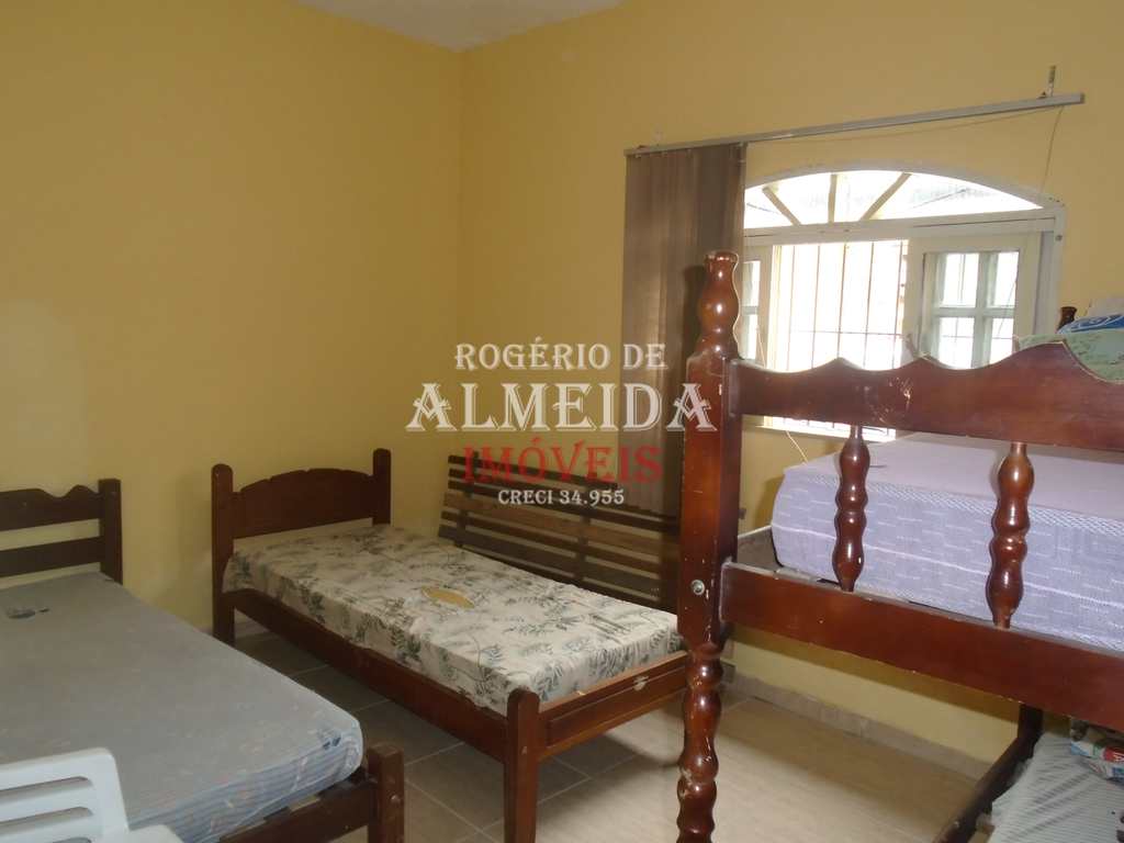 Casa em Itanhaém, no bairro Jardim Luíza Mar