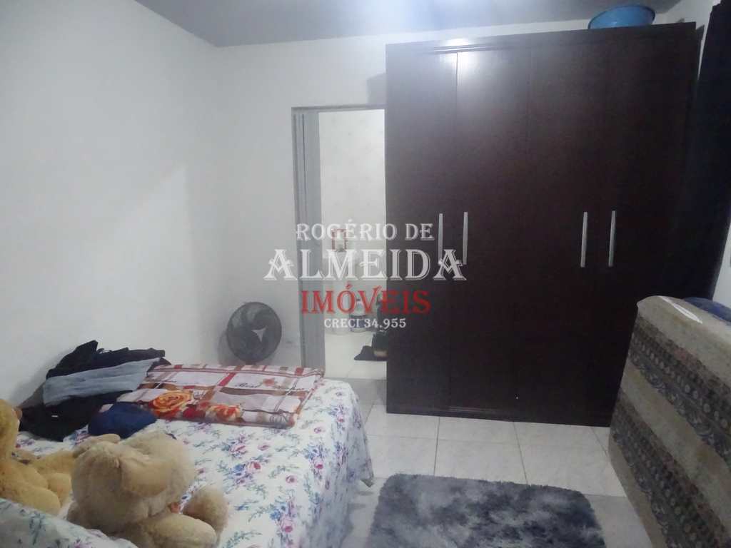 Casa em Itanhaém, no bairro Jd Luizamar Mirim