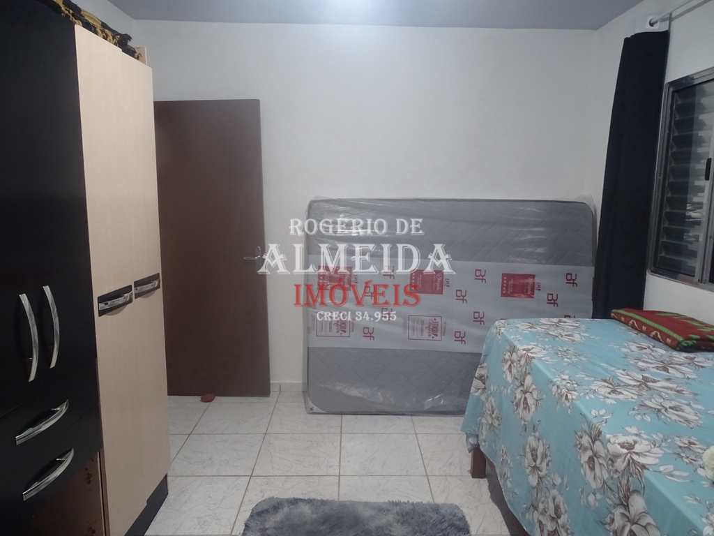 Casa em Itanhaém, no bairro Jd Luizamar Mirim