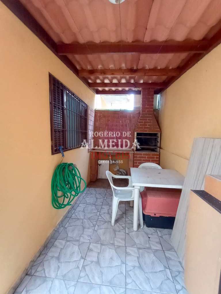Casa em Itanhaém, no bairro Belas Artes