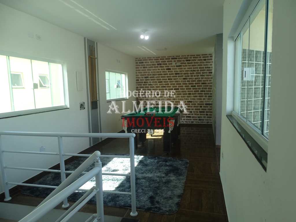 Casa em Itanhaém, no bairro Jardim das Palmeiras