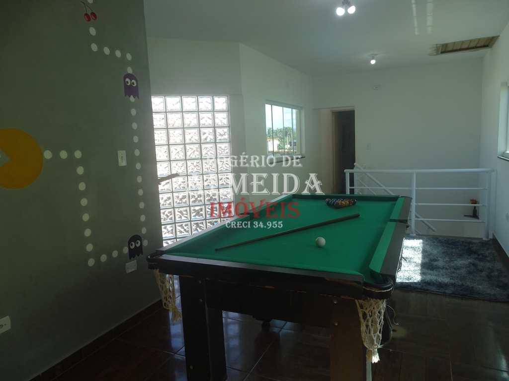 Casa em Itanhaém, no bairro Jardim das Palmeiras