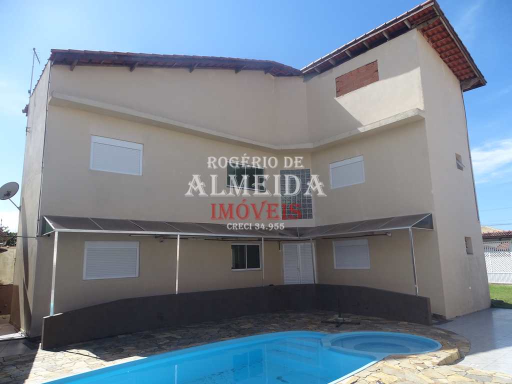 Casa em Itanhaém, no bairro Jardim das Palmeiras
