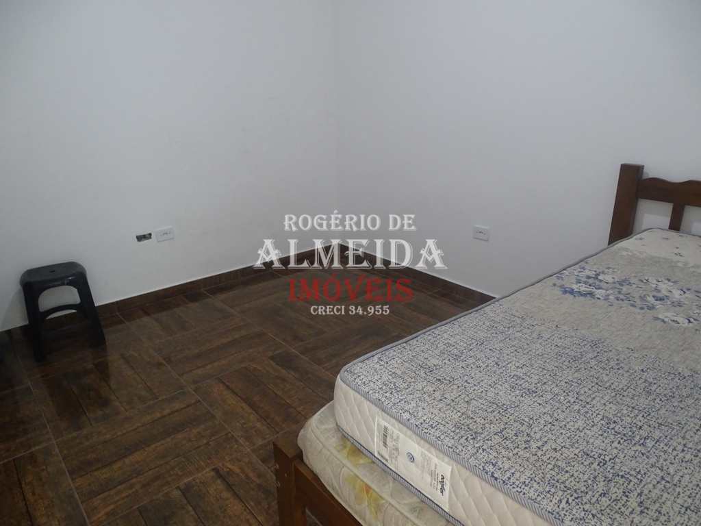 Casa em Itanhaém, no bairro Jardim das Palmeiras