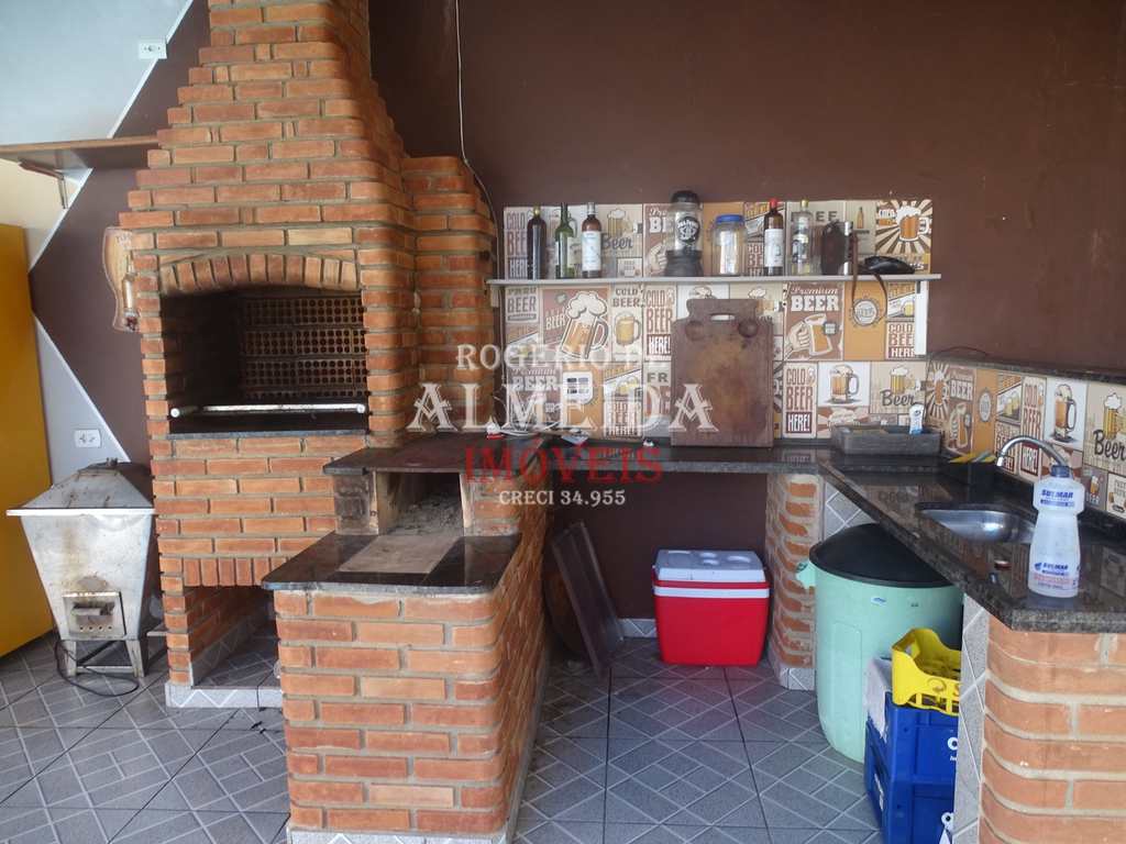 Casa em Itanhaém, no bairro Jardim das Palmeiras