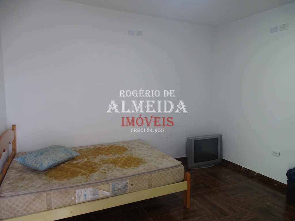 Casa em Itanhaém, no bairro Jardim das Palmeiras
