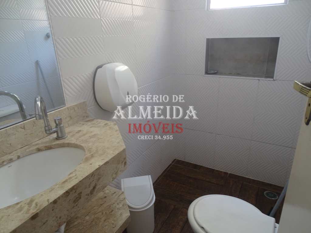 Casa em Itanhaém, no bairro Jardim das Palmeiras