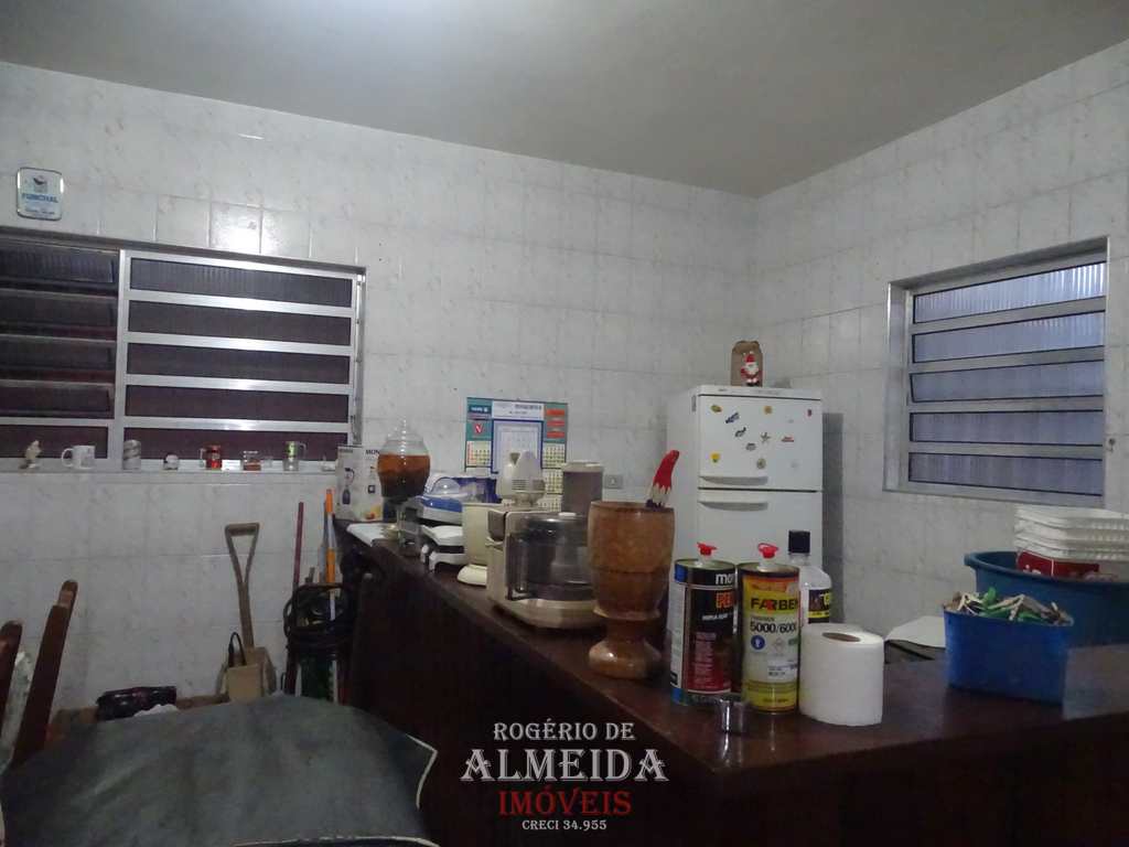 Casa em Itanhaém, no bairro Jardim das Palmeiras