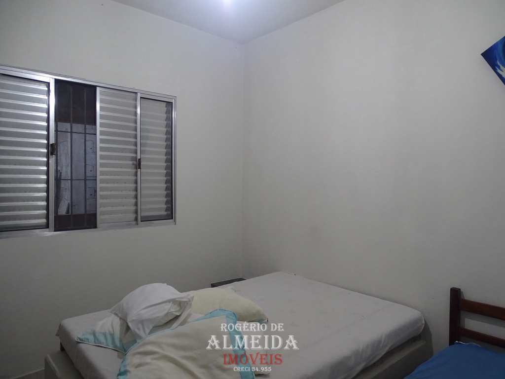 Casa em Itanhaém, no bairro Jardim das Palmeiras