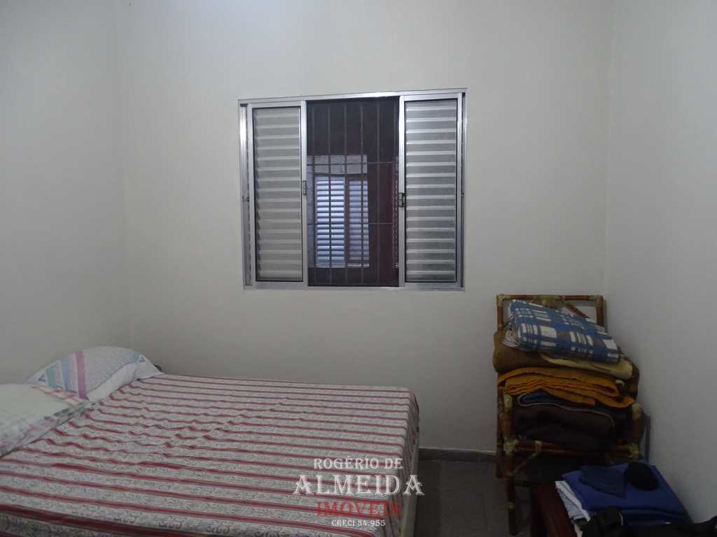 Casa em Itanhaém, no bairro Jardim das Palmeiras