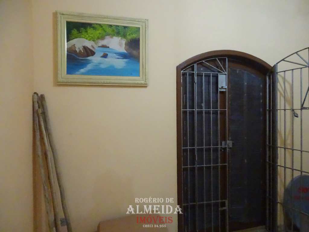 Casa em Itanhaém, no bairro Jardim das Palmeiras