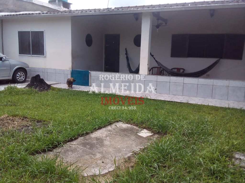 Casa em Itanhaém, no bairro Balnerio Gaivota