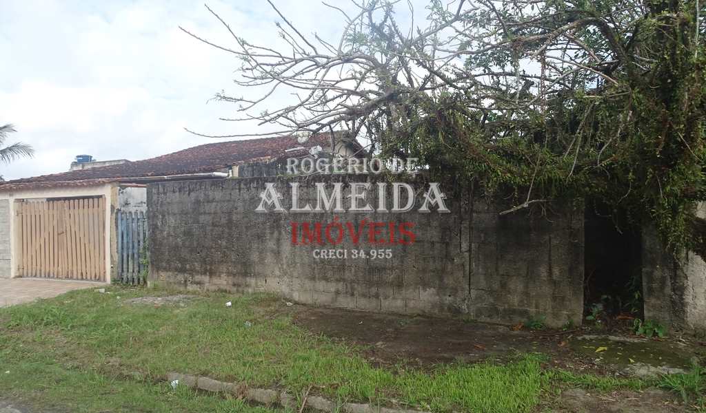 Terreno em Itanhaém, bairro Balneário Gaivotas