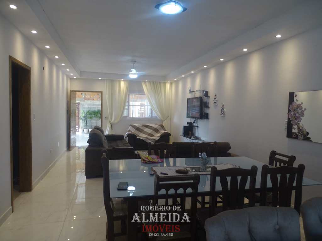 Casa em Itanhaém, no bairro Gaivota (Praia)