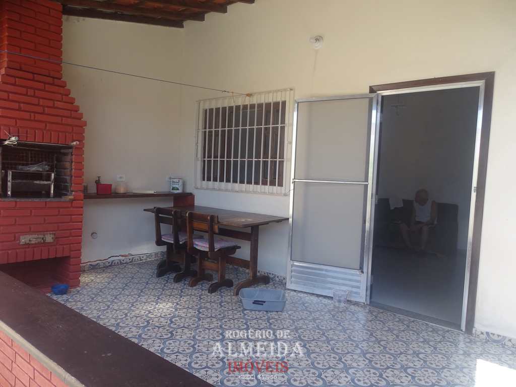 Casa em Itanhaém, no bairro Gaivota (Praia)