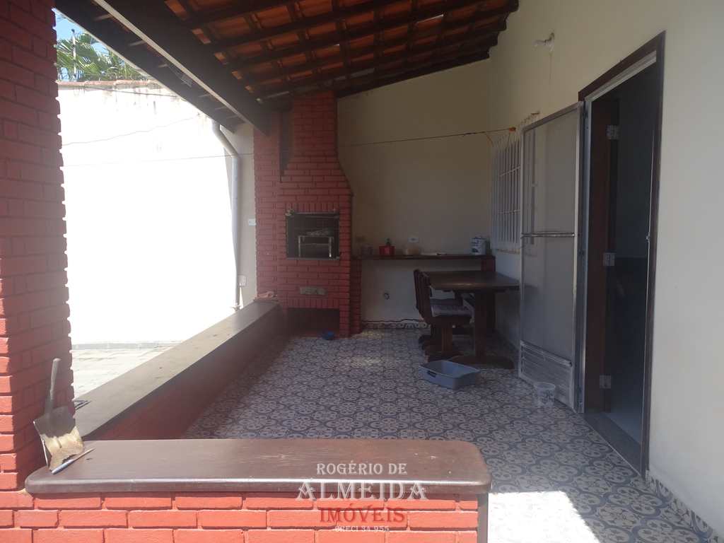 Casa em Itanhaém, no bairro Gaivota (Praia)