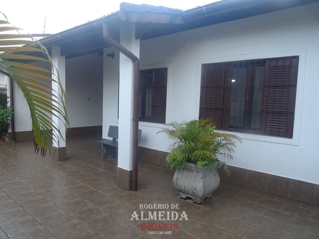 Casa em Itanhaém, no bairro Gaivota (Praia)
