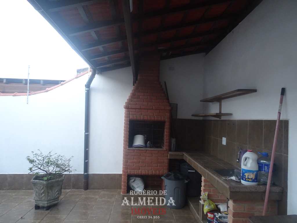 Casa em Itanhaém, no bairro Gaivota (Praia)
