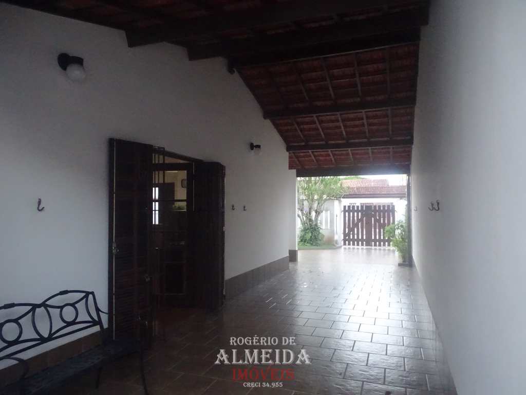 Casa em Itanhaém, no bairro Gaivota (Praia)