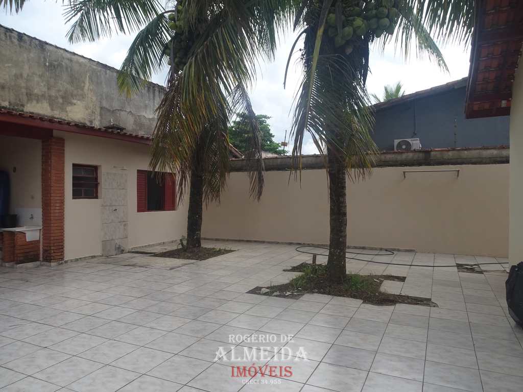 Casa em Itanhaém, no bairro Jamaica (Praia)