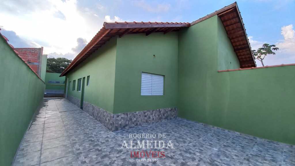 Casa em Itanhaém, no bairro Gaivota (Praia)