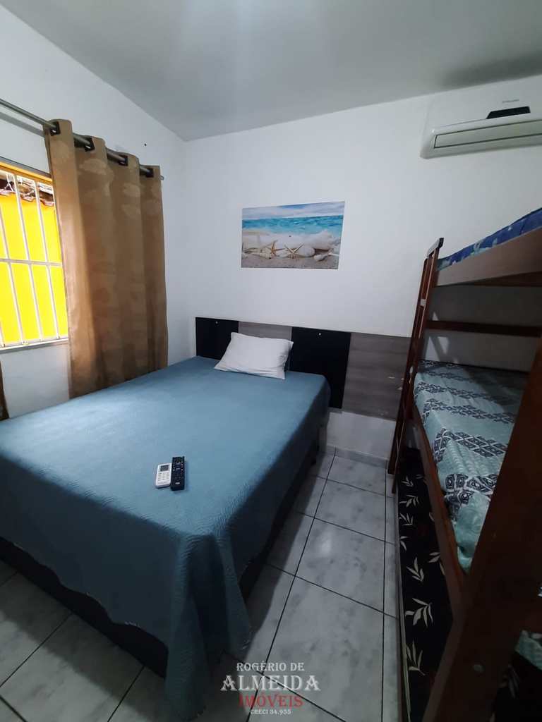 Casa em Itanhaém, no bairro Balneário Gaivotas