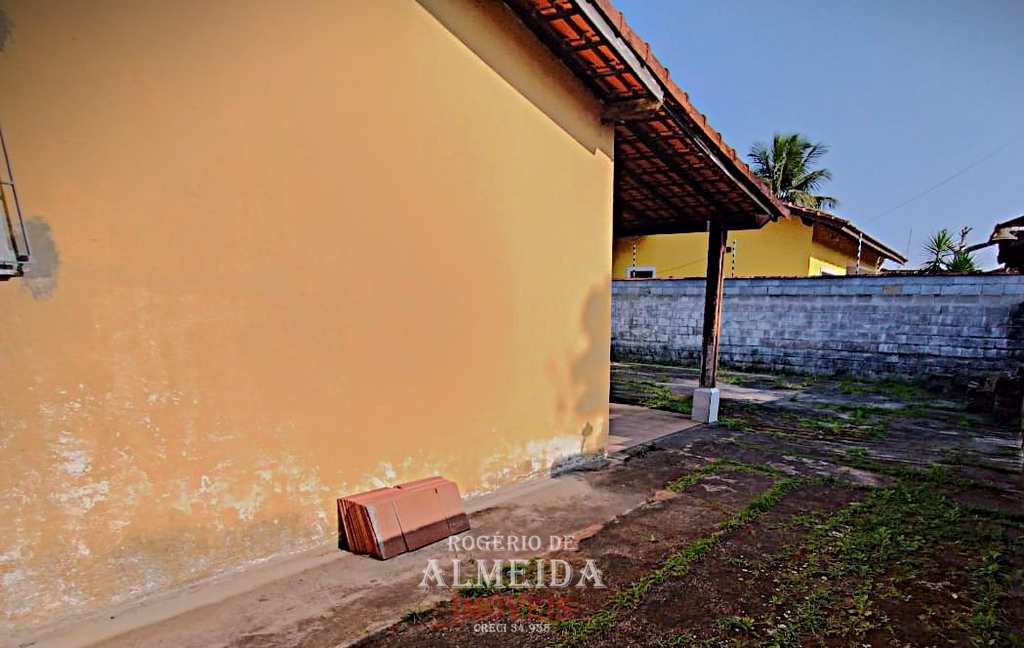 Casa em Itanhaém, no bairro Gaivota (Praia)