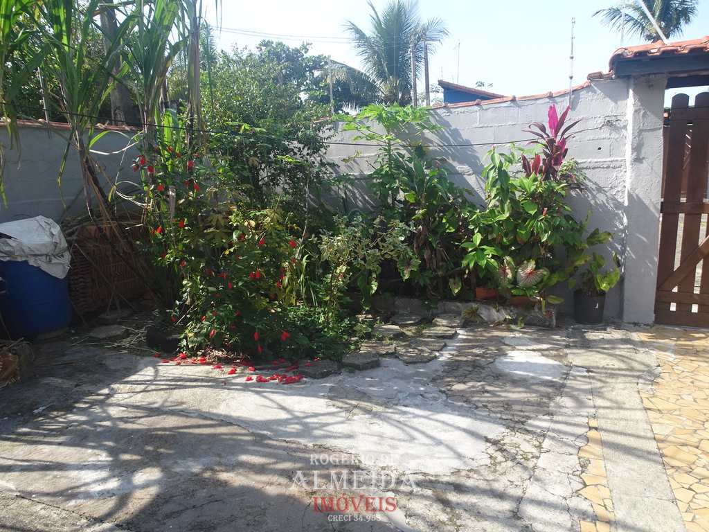 Casa em Itanhaém, no bairro Gaivota (Praia)