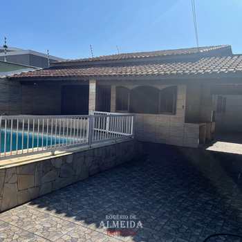 Casa em Itanhaém, bairro Gaivota (Praia)