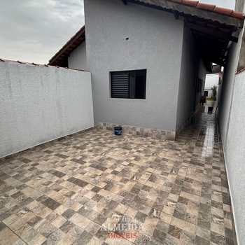 Casa em Itanhaém, bairro Jardim Nossa Senhora do Sion