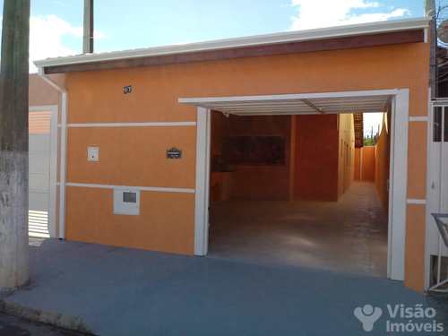 Casa, código 1920036 em Pindamonhangaba, bairro Mantiqueira