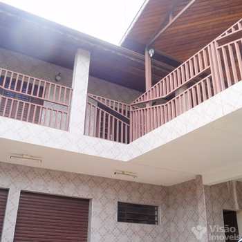 Sobrado em Caçapava, bairro Vila Menino Jesus