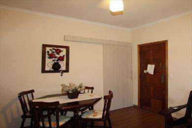 Apartamento, código 2866 em Santos, bairro Aparecida