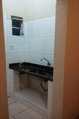 Kitnet, código 2848 em Santos, bairro Embaré