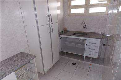 Apartamento, código 2751 em Santos, bairro José Menino