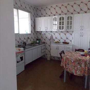 Apartamento em Santos, bairro Aparecida