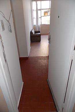 Apartamento, código 2555 em São Vicente, bairro Itararé