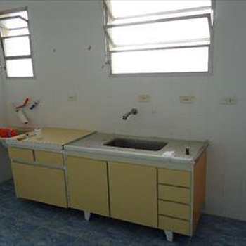 Apartamento em São Vicente, bairro Centro
