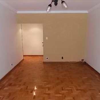 Apartamento em São Vicente, bairro Itararé