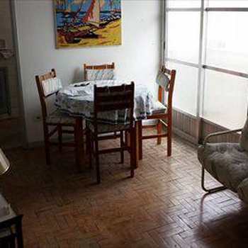 Apartamento em São Vicente, bairro Itararé