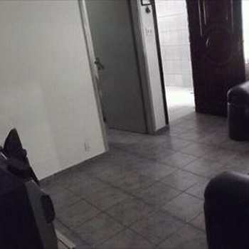 Casa em Praia Grande, bairro Tupi