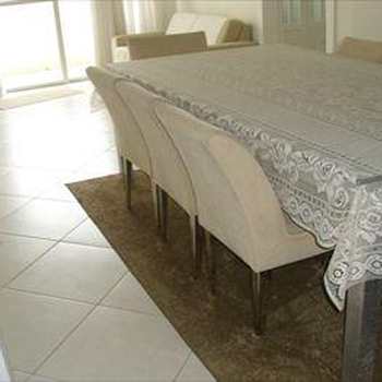 Apartamento em Guarujá, bairro Vila Maia